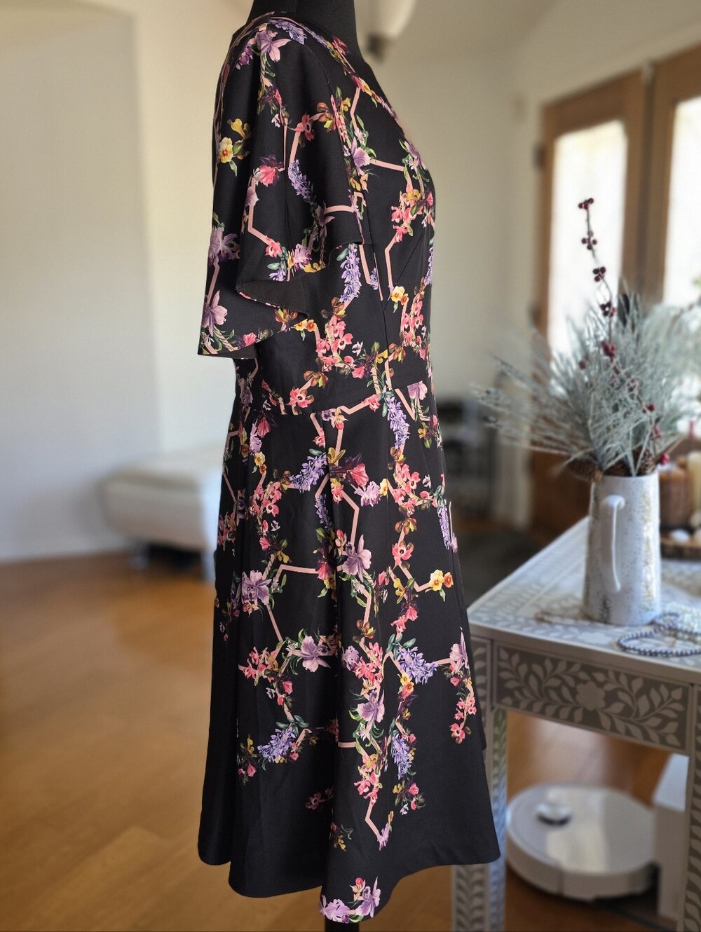 🍒TED BAKER🍒 CAPE DRESS - Picture 5 of 8